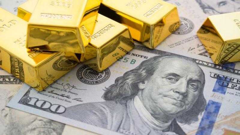 الذهب يسجل ارتفاعات قياسية مع تراجع الدولار واحتمالات خفض الفائدة