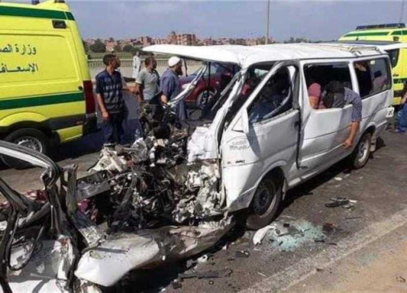 مصرع عجوز وإصابة 9 آخرين في حادث تصادم بالجيزة