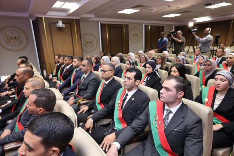 أعضاء هيئة النيابة الإدارية الجُدد يؤدون اليمين القانونية أمام وزير العدل