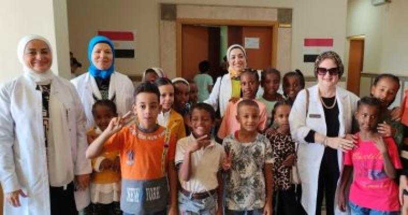 القومى للبحوث يطلق قافلة طبية بحلايب وشلاتين بالتعاون مع القومى للمرأة