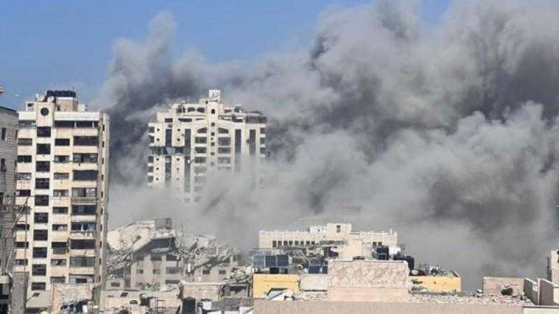 جيش الاحتلال يبدأ استهداف أبراج سكنية في غزة