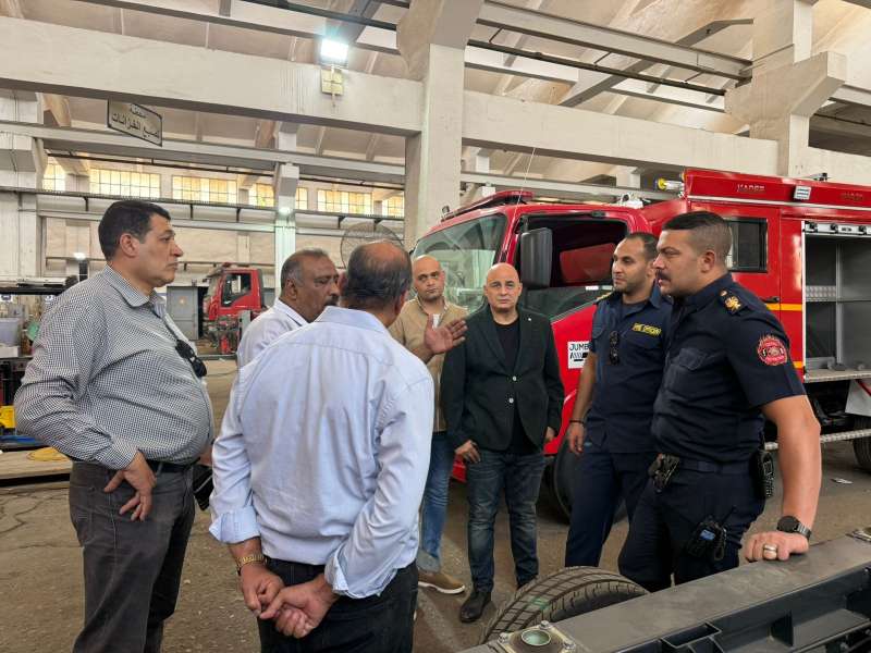 خط أحمر