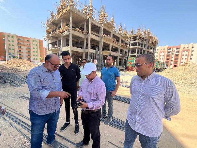 وزير الإسكان يتابع «سكن لكل المصريين»: تسريع التنفيذ والجودة| صور
