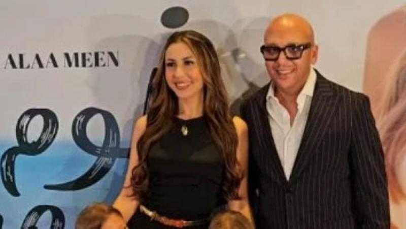 جنات تحتفل بألبوم «ألوم على مين» بحضور ابنتيها وزوجها