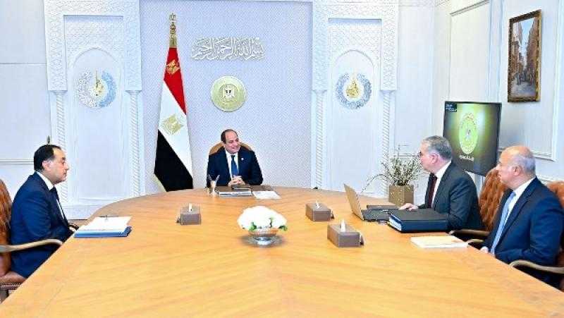 الرئيس السيسي يوجه بتكثيف جهود البحث والتنقيب عن البترول والغاز