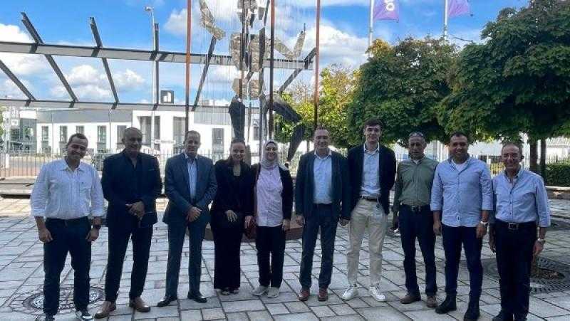 مصر تتعاون مع ألمانيا لتجهيز 6 مراكز لتجميع ومواءمة الأطراف الصناعية