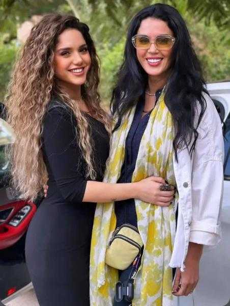 والدة رنا رئيس تروي تفاصيل الحالة الصحية لابنتها: نزيف حاد وألم لا يمكن تحمله