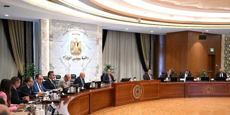 رئيس الوزراء يتابع إجراءات توفير الأسمدة في الأسواق وجهود حوكمة منظومة تداولها