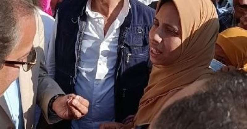 خط أحمر
