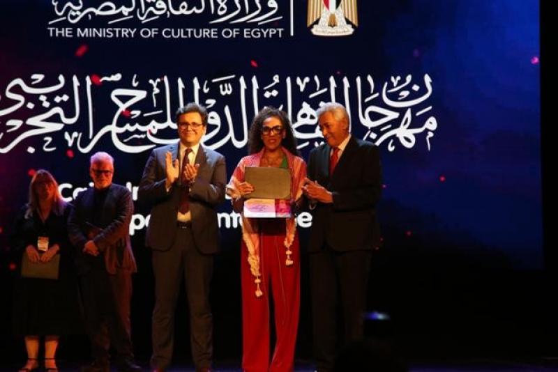 إسدال الستار على مهرجان القاهرة الدولي للمسرح التجريبي الـ32