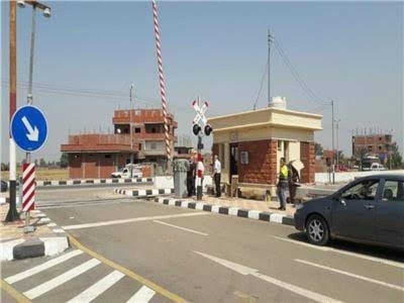 النقل تناشد المواطنين الالتزام بتعليمات عبور المزلقانات