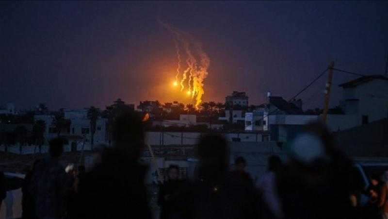 إعلام حوثى: 9 قتلى وأكثر من 100 مصاب جراء هجمات إسرائيل على صنعاء والجوف