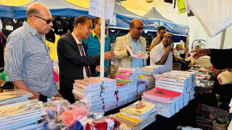رئيس جهاز حدائق أكتوبر يفتتح معرض أهلاً مدارس