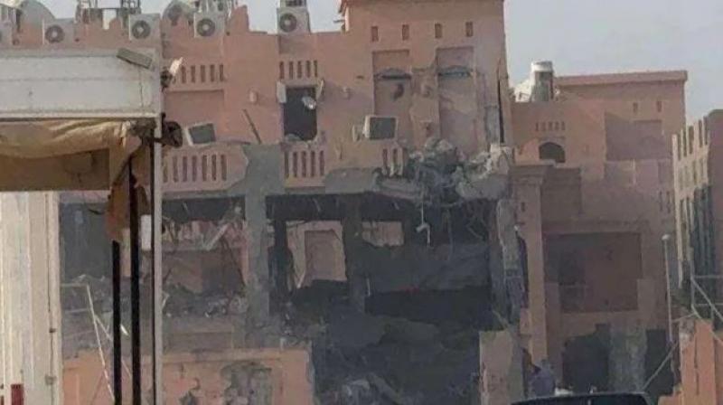 خط أحمر