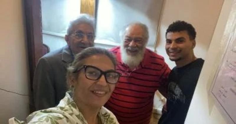 أحدث ظهور للفنان فاروق فلوكس.. جالس بين جمهور مسرحية الملك لير ليحيى الفخرانى