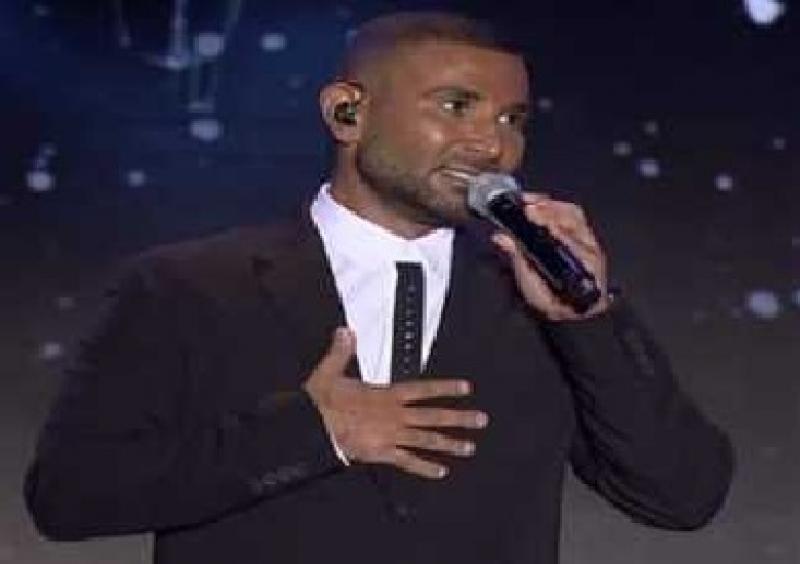 خط أحمر
