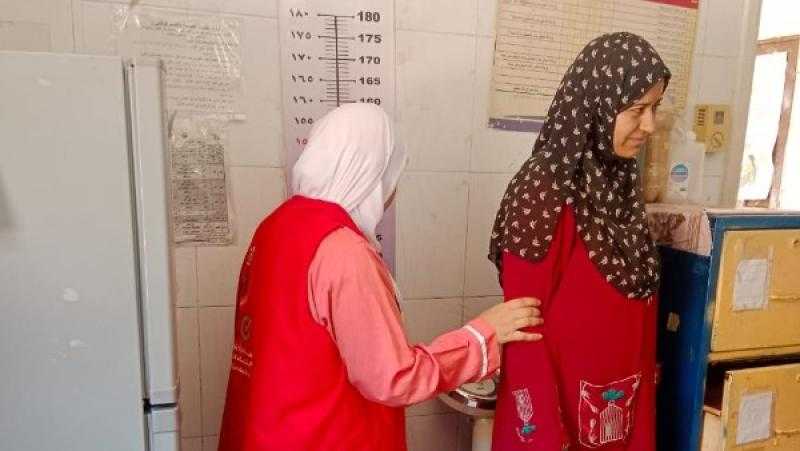 تقديم 86.6 مليون خدمة طبية مجانية خلال 60 يومًا من حملة «100 يوم صحة»