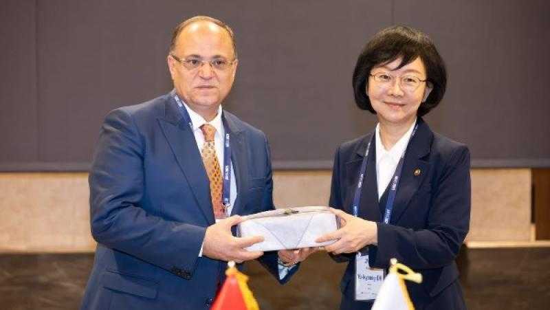 هيئة الدواء توقع مذكرة تفاهم مع وزارة سلامة الغذاء والدواء بكوريا الجنوبية