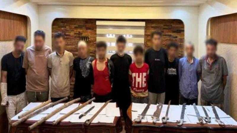 القبض على المتهمين بالتشاجر بأسلحة بيضاء وترويع المواطنين في الغربية