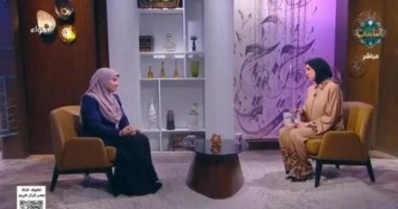 طفلة تسأل عن السن المناسب لارتداء الحجاب للبنات؟.. وعضو بمركز الأزهر تجيب