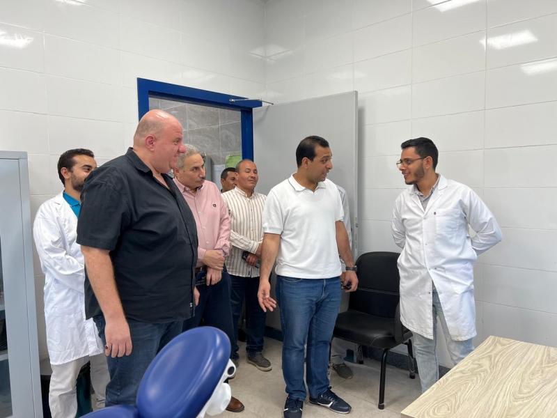 نائب محافظ قنا يتابع المشروعات الخدمية في فرشوط