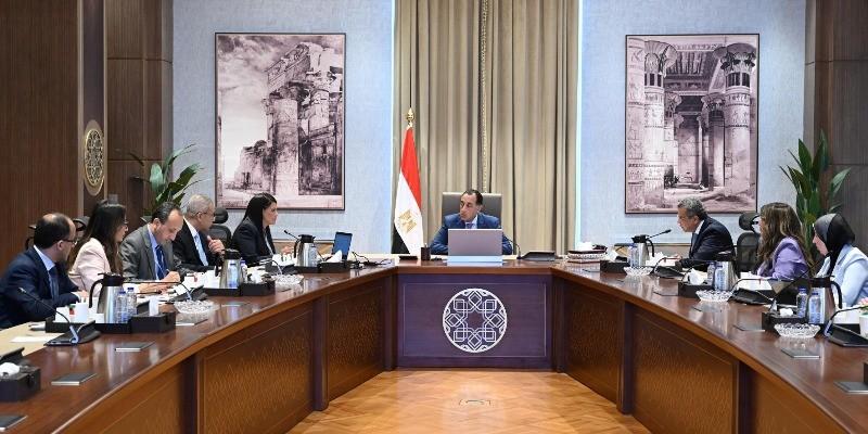 رئيس الوزراء يستعرض جهود حوكمة الاستثمارات العامة في العام المالي 2024 ـ 2025