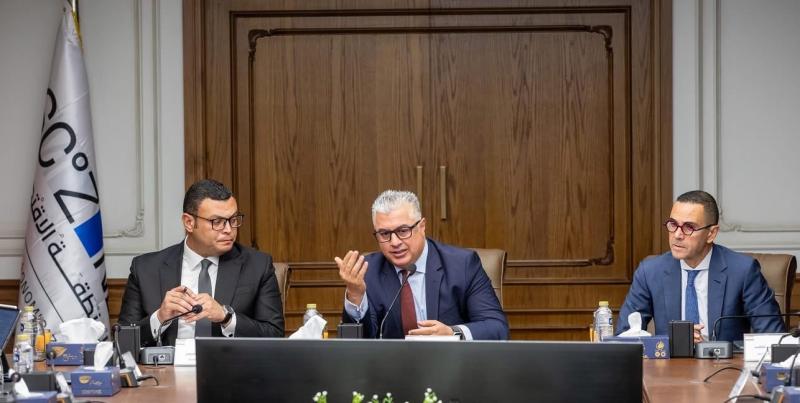 اقتصادية قناة السويس: 334 مشروعًا في 38 شهرًا باستثمارات 10,4 مليار دولار