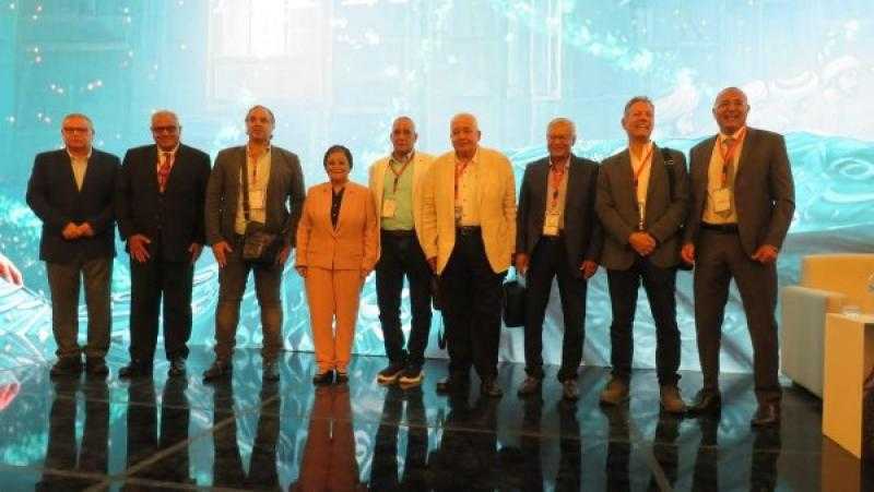 الصحة: دمج القابلات تدريجيًا في منظومة الولادة الطبيعية