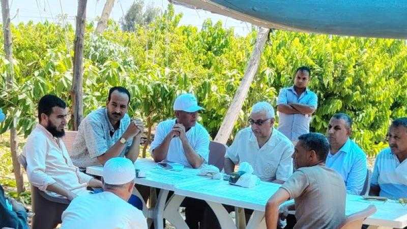 لتسويق المحاصيل.. الزراعة: تكويد المزارع وتسهيل الإجراءات اللازمة لذلك