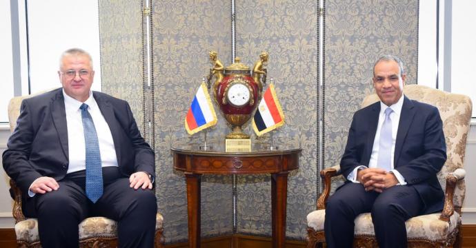 وزير الخارجية يشيد بوتيرة انعقاد آليات التشاور السياسي واللجان الفنية والاقتصادية مع روسيا