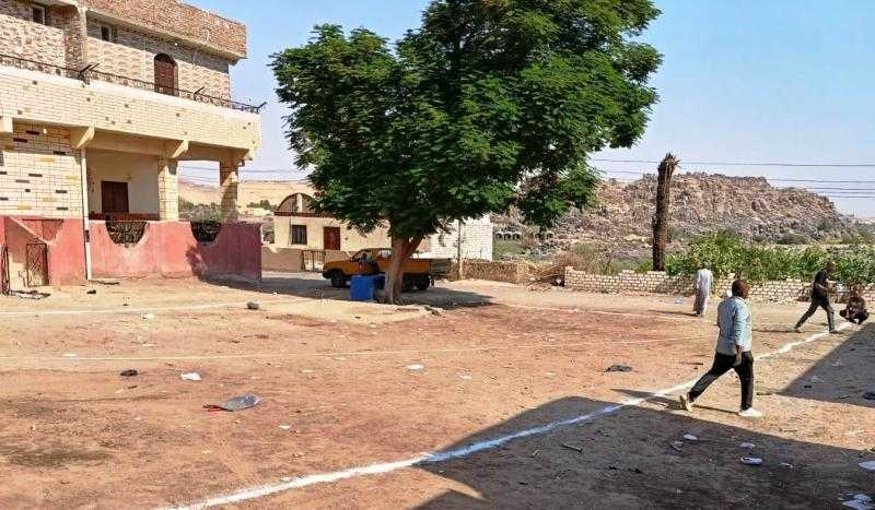 محافظ أسوان: إعادة إحياء مشروع الصرف الصحي المتوقف بمنطقة المسيتود