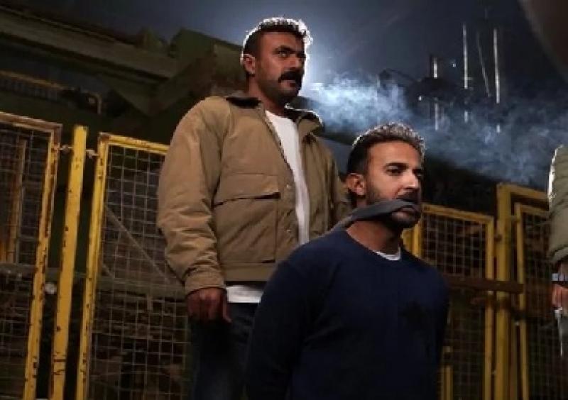 خط أحمر