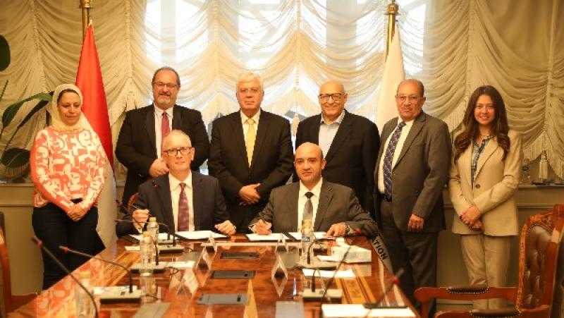 وزير التعليم العالي يشهد توقيع شراكة إستراتيجية بين الجامعات الكندية وأنجليا روسكين البريطانية