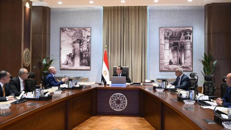 خط أحمر