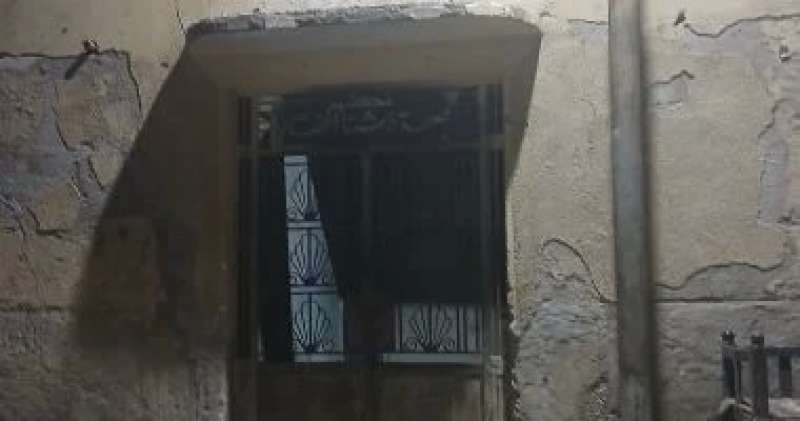 خط أحمر