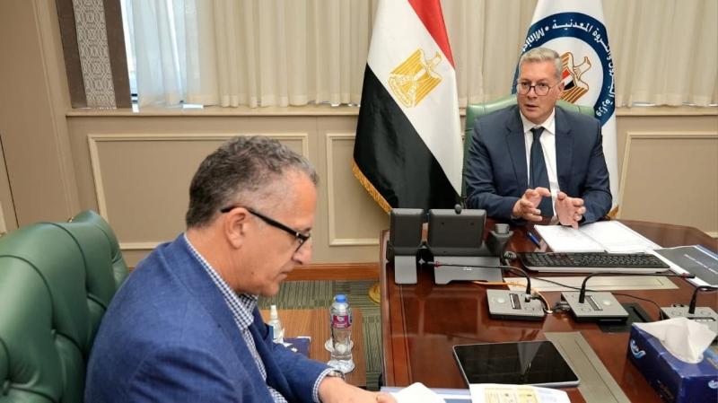 ضمن حصاد نتائج مؤتمر التعدين بأستراليا .. بحث ترتيبات زيارة وفد من شركات التعدين الأسترالية إلي مصر