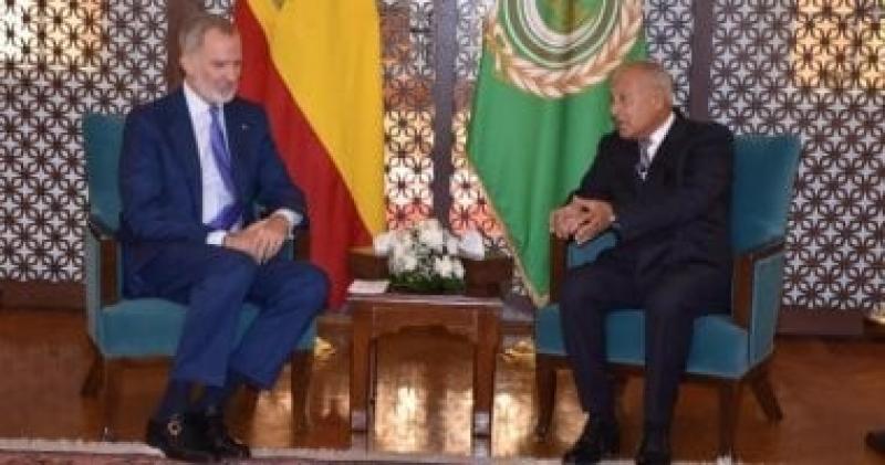 أبو الغيط يبحث مع ملك إسبانيا مستجدات القضية الفلسطينية بمقر الأمانة العامة