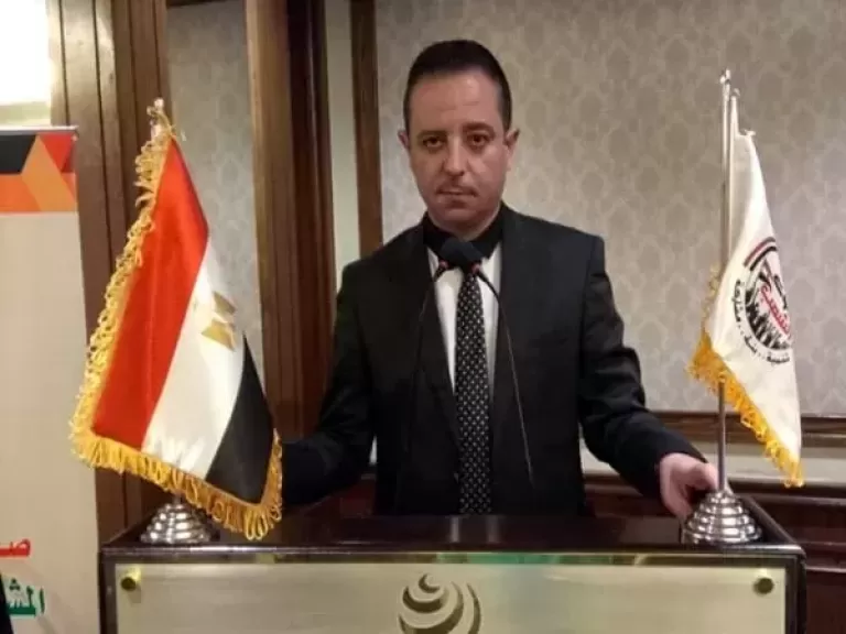 خط أحمر