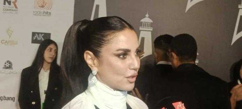 درة: سعيدة بتكريمي في مهرجان بورسعيد السينمائي الأول