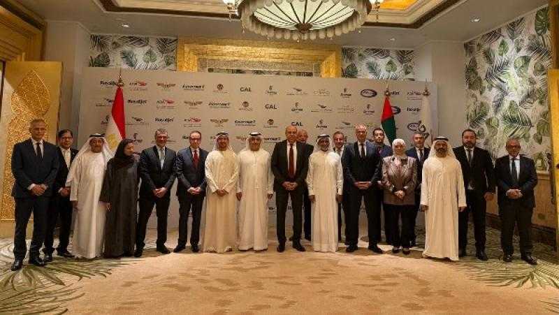 مصر للطيران توقع مذكرة تفاهم مع شركة إماراتية لفتح مسارات شحن جديدة