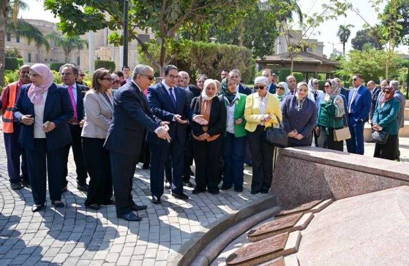 افتتاح المرحلة الأولى من مشروع تطوير حرم جامعة القاهرة وتجديد النصب التذكاري للشهداء |صور