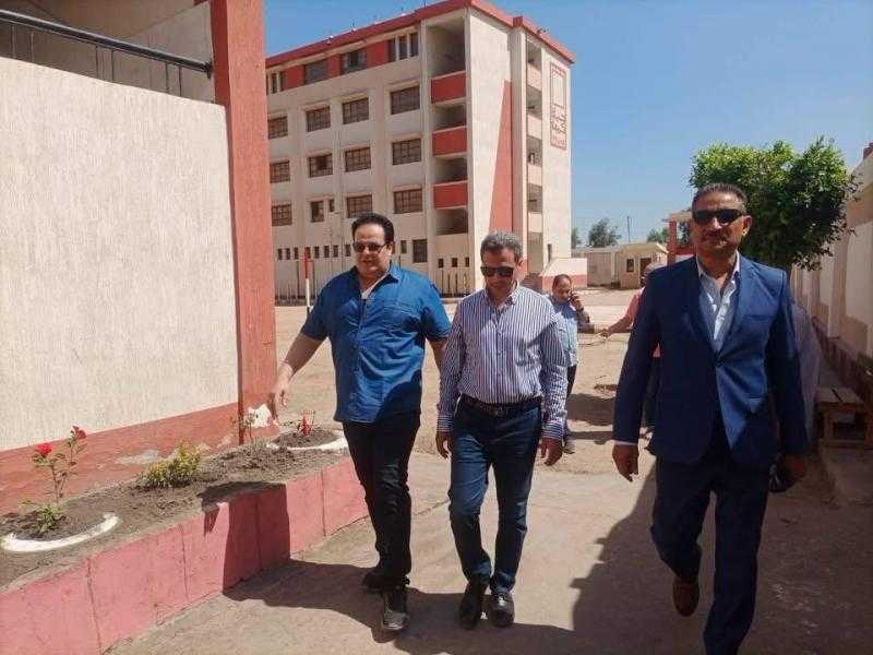 كفر الشيخ تستعد لانطلاق العام الدراسي الجديد بتطوير وصيانة المدارس