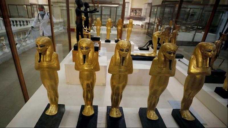 خبير آثار يكشف رفض تركيب كاميرات داخل المخازن ومعامل الترميم