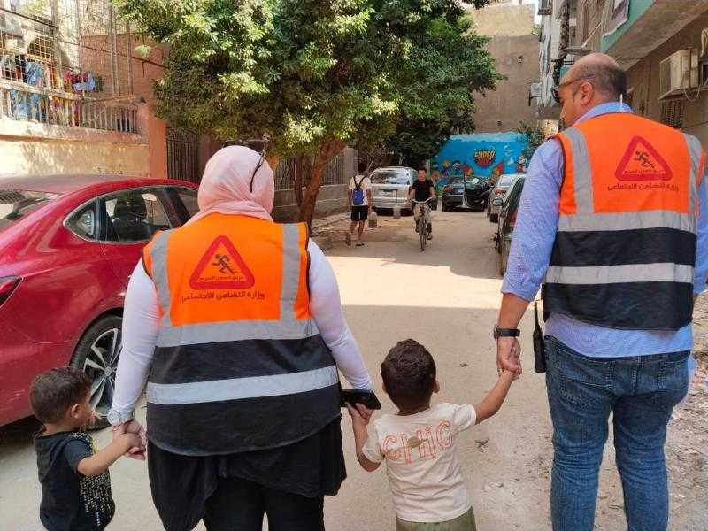 التدخل السريع يتعامل مع 156 بلاغًا لكبار وأطفال بلا مأوى وحالات إنسانية