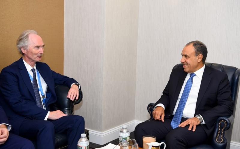 وزير الخارجية يلتقى مبعوث الأمم المتحدة الخاص إلى سوريا