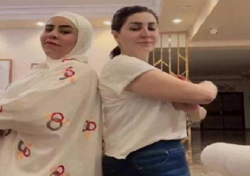 وفاء عامر: علاقتي بـ أم مكة زبونة فسيخ.. وأم سجدة «شيلوهاني» ولن أتنازل عن الذين آذوني