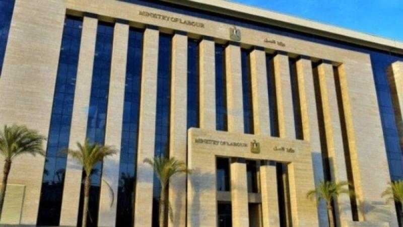 العمل: احتمالية توقف بعض الخدمات الإلكترونية لإجراء صيانة على أجهزة ”الداتا سنتر”