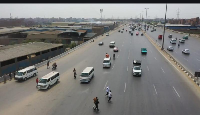 ”النقل” تناشد المواطنين التوعية بمخاطر السلوكيات السلبية على الطرق| صور