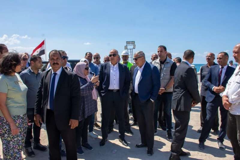 خط أحمر