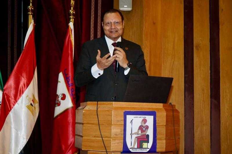 الاعتماد والرقابة الصحية تؤكد التزامها بالتعاون مع المستشفيات الجامعية لترسيخ ثقافة الجودة وسلامة المرضى بالرعاية الصحية.